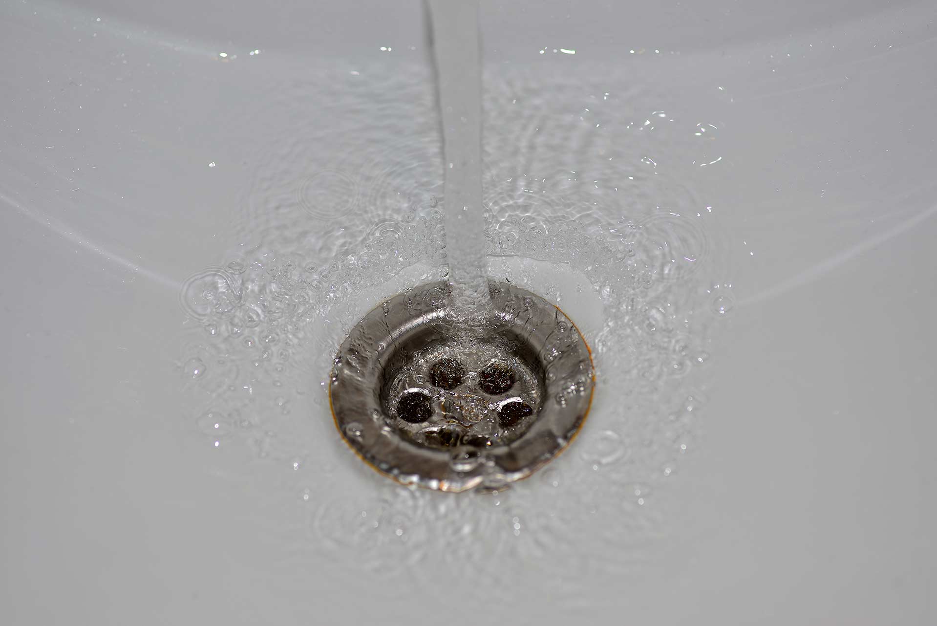 A2B Drains provides services to unblock blocked sinks and drains for properties in Ripley.